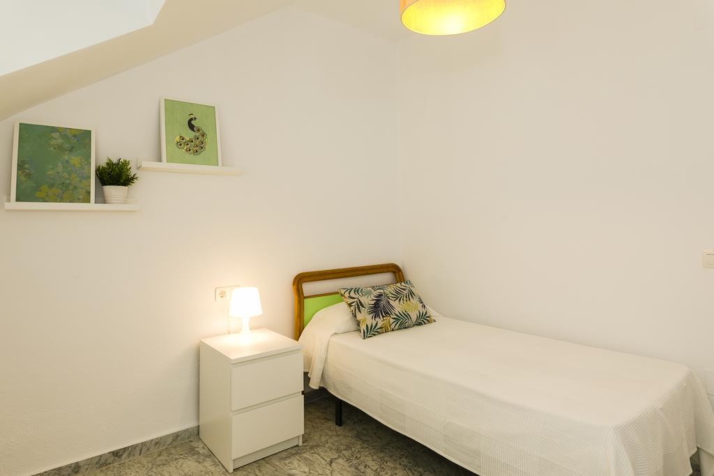 Weforyou Real Del Tivoli Two Rooms Беналмадена Екстериор снимка
